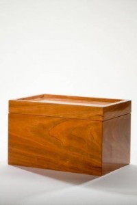 awi0008-i_001 Cremation boxes - honoring with military urns