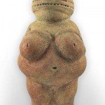 custom cremation urn willendorf front