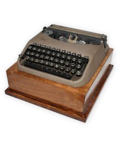 The Last Word Urn - View 1